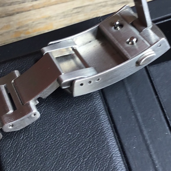 Oris Aquis Men’s Automatic Diver Watch 43mm Black Dial with Steel Bracelet - Picture 10 of 14